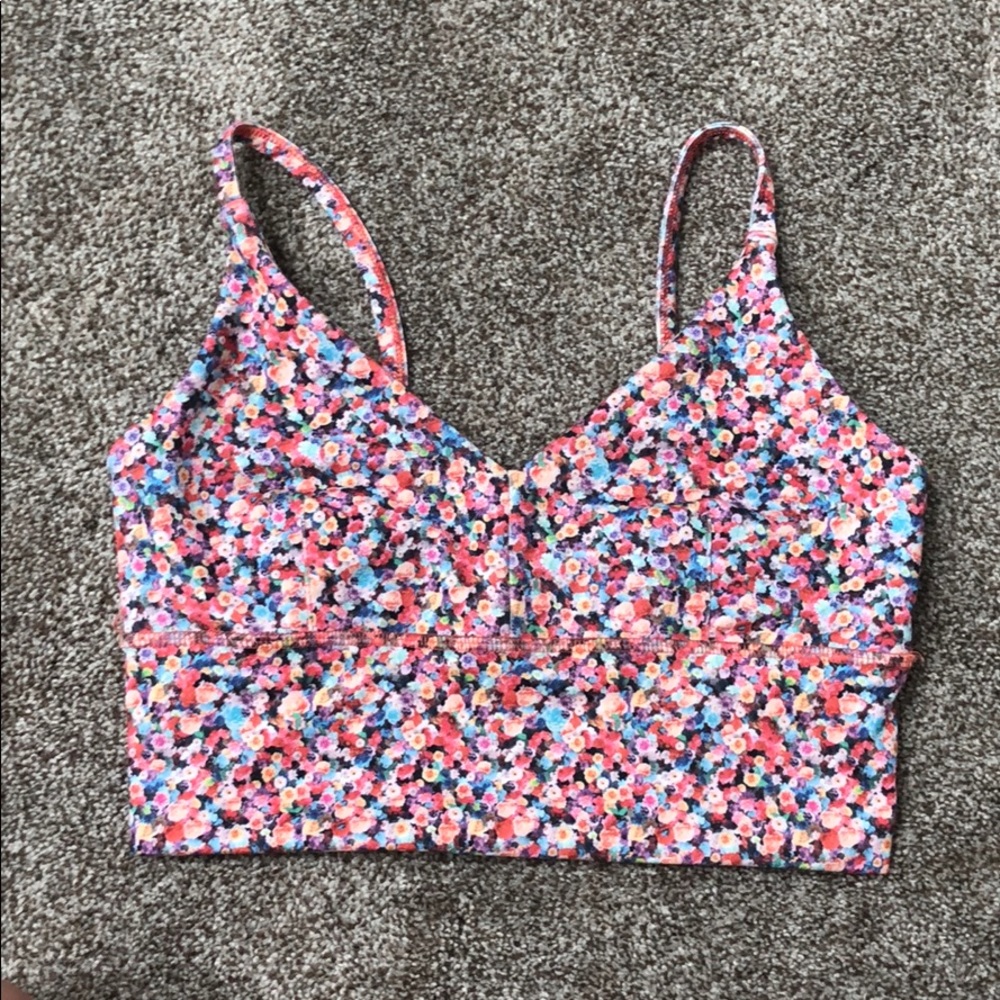 Lululemon sports bra